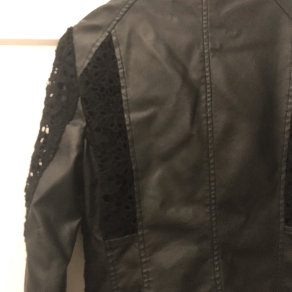 🖤HP🖤Faux Leather Jacket - Picture 6 of 8